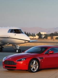 Aston_Martin-V8_Vantage_2009_1600x1200_wallpaper_04.jpg
