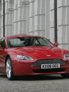 Aston_Martin-V8_Vantage_2009_1600x1200_wallpaper_08.jpg