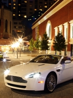 Aston_Martin-V8_Vantage_Roadster_2009_1600x1200_wallpaper_07.jpg